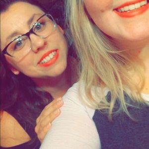 Meet your Posher, Janine